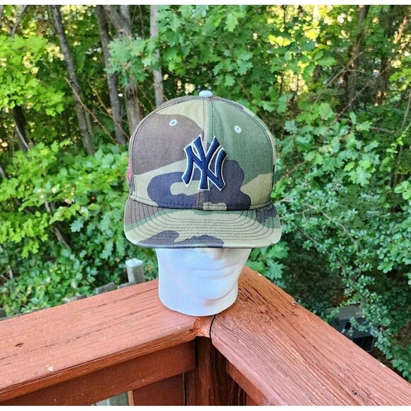 New York Yankees Mens Hat Cap New Era MLB 59Fifty Fitted - Size 7 1/4 Camouflage - Picture 3 of 16